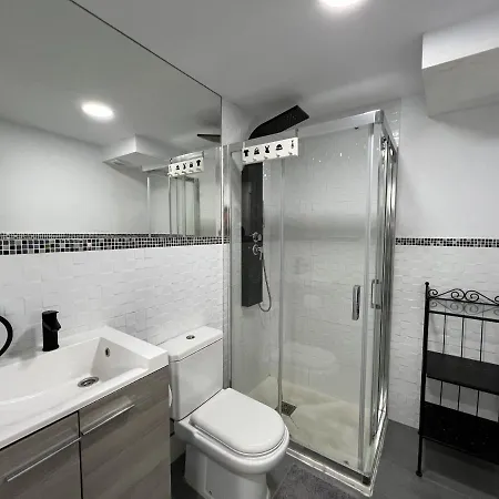Modern Royal House In Carihuela Carmen Appartement Torremolinos